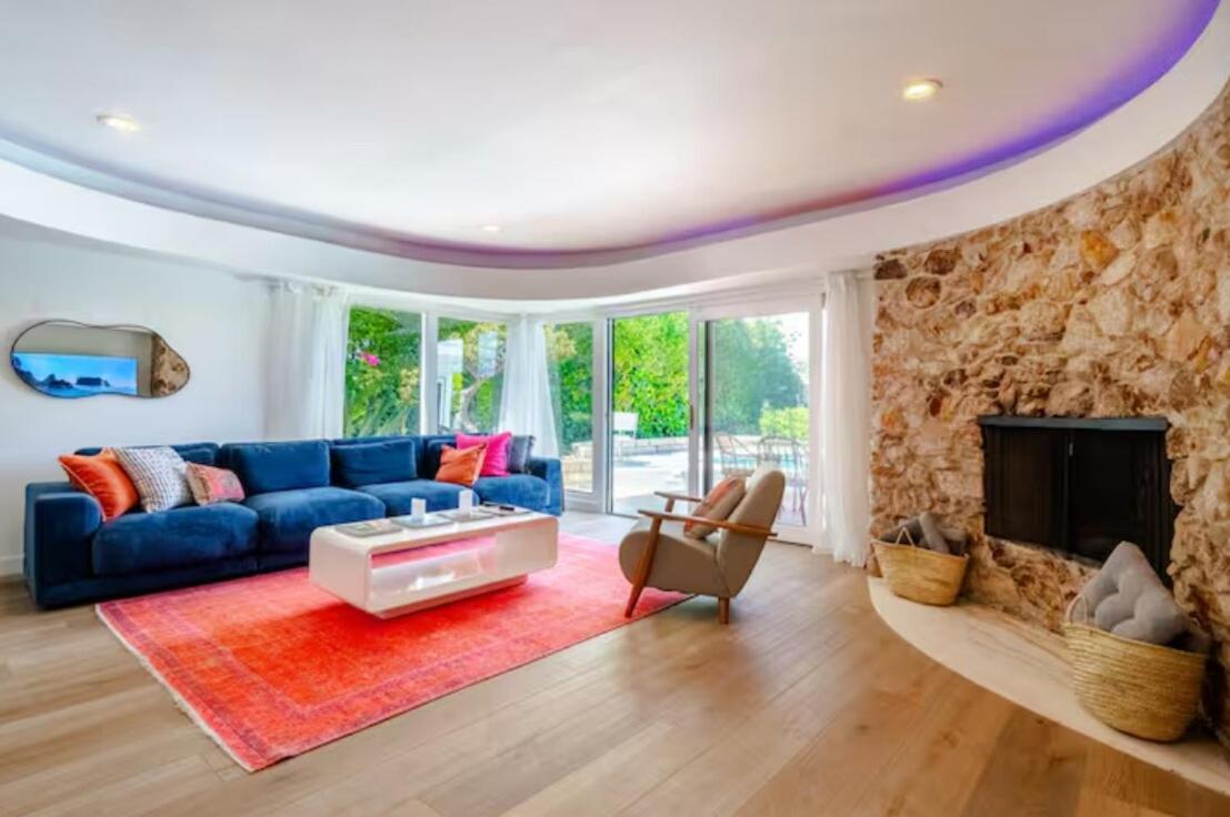 Hillside Retreat Heated Pool & Jacuzzi With Valley Views Los Angeles